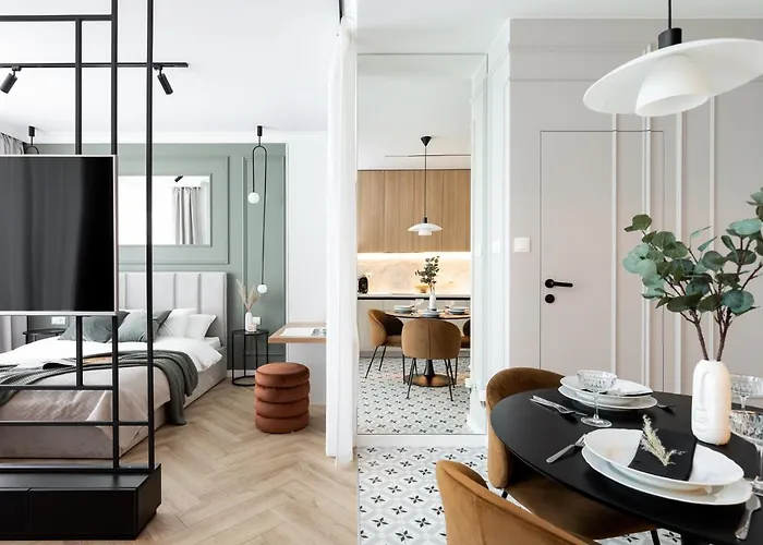 #1 Olive Center Free Garage Apartament