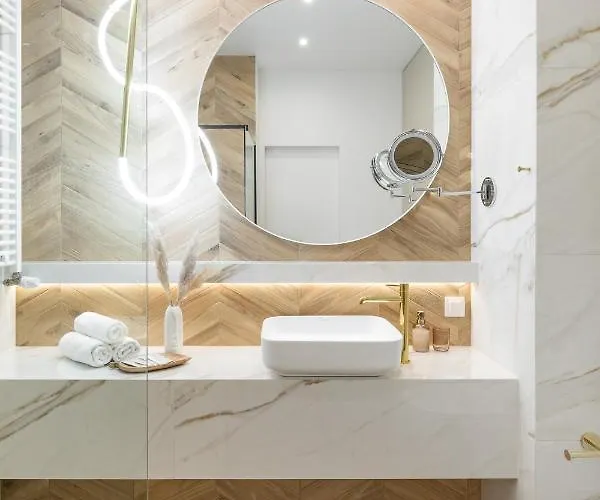 Apartament #1 Olive Center Free Garage *