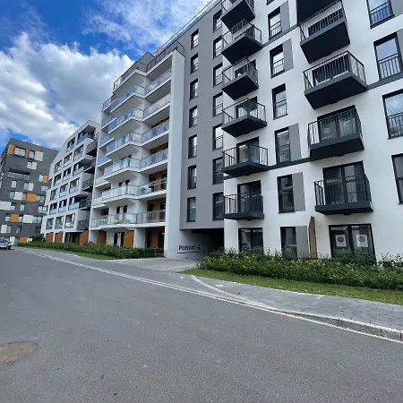 #1 Olive Center Free Garage Apartman